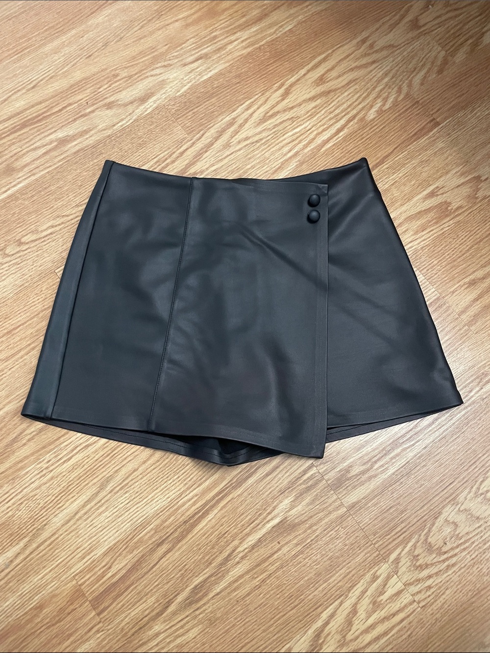 Marcella NYC Lindy Skort, Black, Size S - Picture 3 of 9